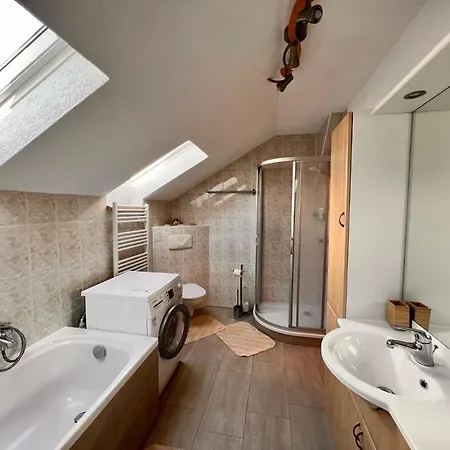 Ecovilla - Pur アパート